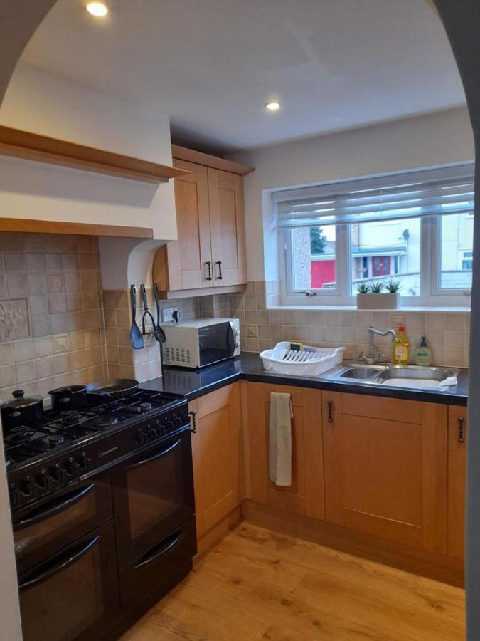 Quiet 3 Bed Close To The A1 Ньютон Эйклиф Экстерьер фото
