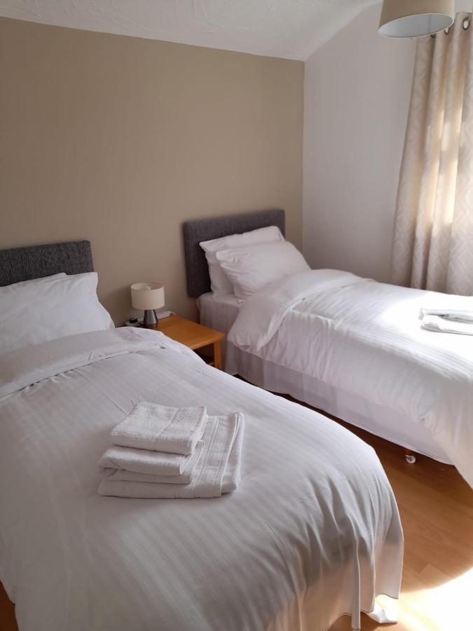 Quiet 3 Bed Close To The A1 Ньютон Эйклиф Экстерьер фото